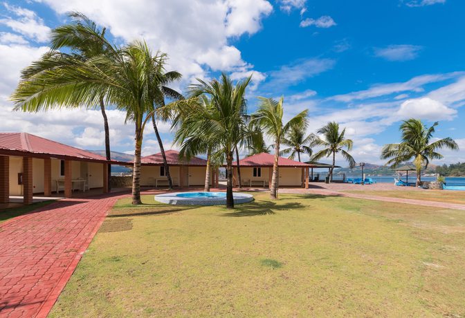 Imagen de la habitación del Hotel Whiterock Beach Resort. Foto 16