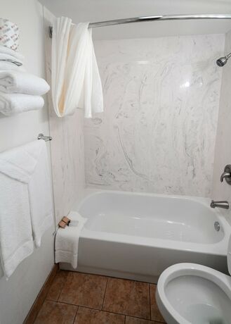 Imagen general del Hotel White's City Cavern Inn. Foto 12