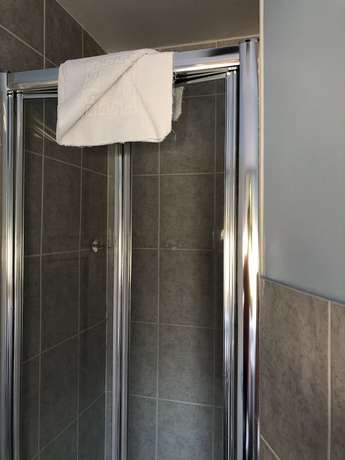 Imagen de la habitación del Hotel Whites Gates. Foto 11