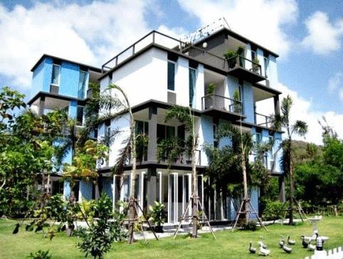 Imagen de la habitación del Hotel White@sea Resort. Foto 2