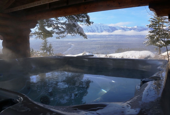 Imagen de la piscina del Hotel Whitewater Lodge. Foto 15
