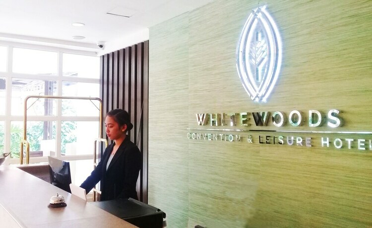 Imagen de los interiores del Hotel Whitewoods Convention and Leisure. Foto 16