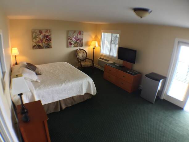 Imagen de la habitación del Hotel Whitney Mountain Lodge. Foto 18