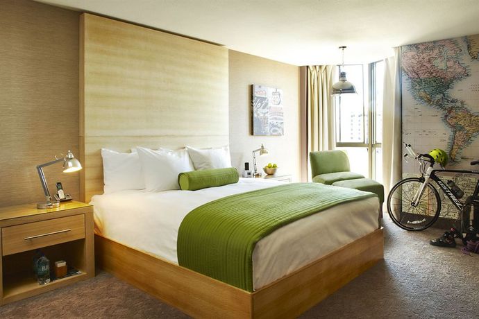 Imagen de los exteriores del Hotel Whitney Peak Reno, Tapestry Collection By Hilton. Foto 12
