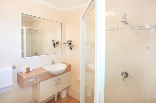 Imagen de la habitación del Hotel Whitsunday Sands Resort. Foto 2