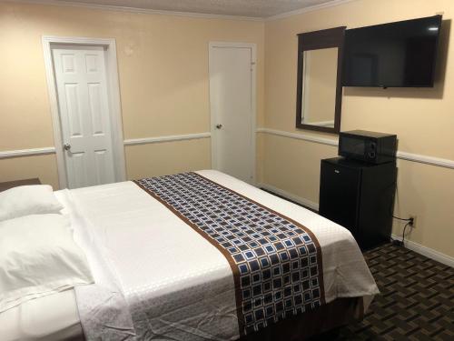 Imagen general del Hotel Whittier Travel Inn. Foto 4