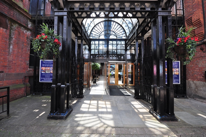 Imagen general del Hotel Whitworth Locke. Foto 2