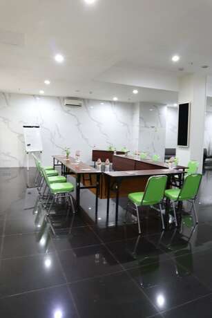 Imagen general del Hotel Whiz Falatehan Jakarta - Chse Certified. Foto 4