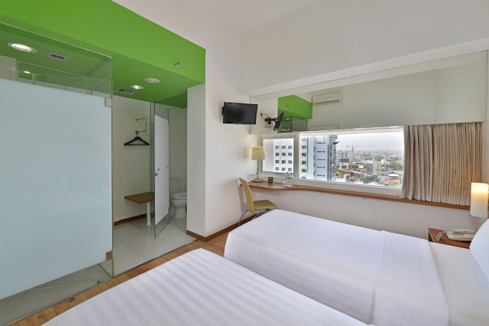 Imagen de la habitación del Hotel Whiz Pemuda Semarang. Foto 10
