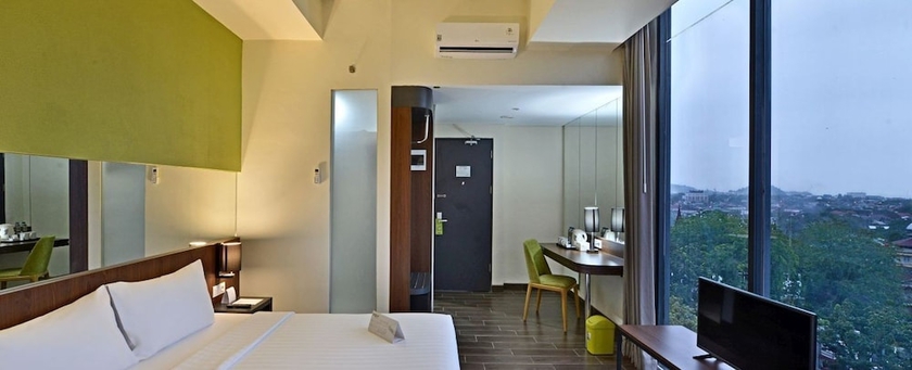 Imagen general del Hotel Whiz Prime Khatib Sulaiman Padang - Chse Certified. Foto 1
