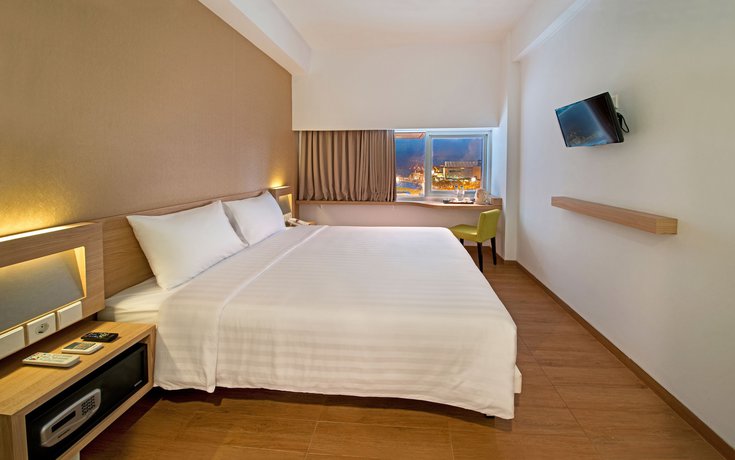 Imagen de la habitación del Hotel Whiz Prime Megamas Manado - Chse Certified. Foto 4