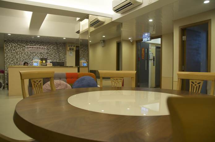 Imagen de los interiores del Hotel Whole Sunshine International. Foto 16