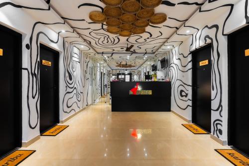 Imagen general del Hotel Whoopers Boutique Morjim. Foto 1