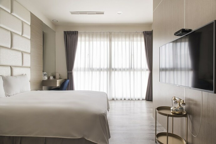 Imagen de la habitación del Hotel Whoops. Foto 16
