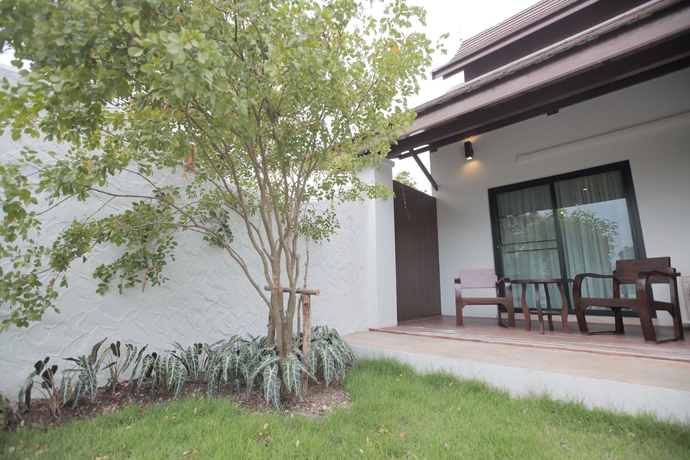 Imagen de los exteriores del Hotel Wiang Kaew. Foto 11