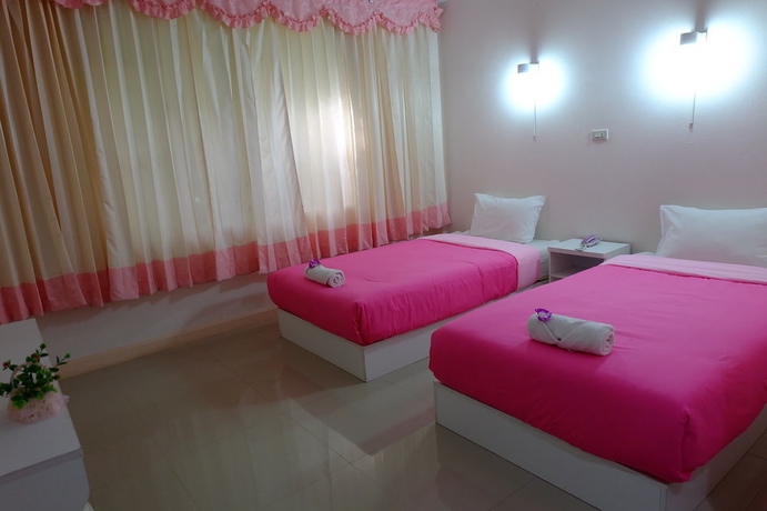Imagen de la habitación del Hotel Wiangphumin. Foto 12