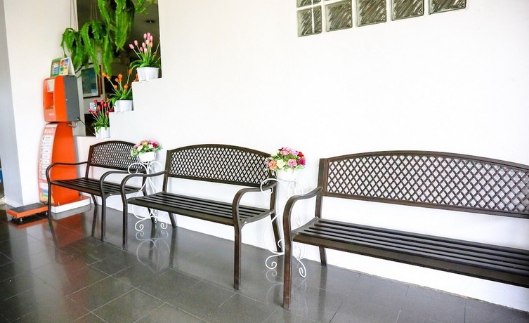 Imagen de los interiores del Hotel Wiangwalee. Foto 18
