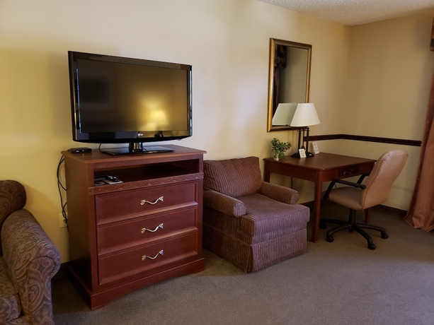 Imagen de la habitación del Hotel Wichita West Inn and Suites. Foto 2