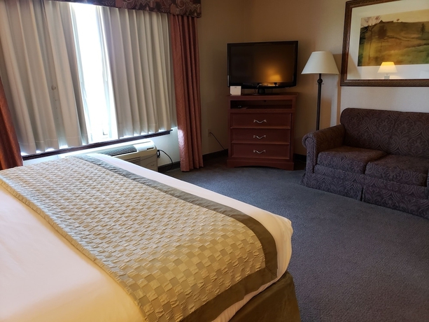 Imagen de la habitación del Hotel Wichita West Inn and Suites. Foto 3