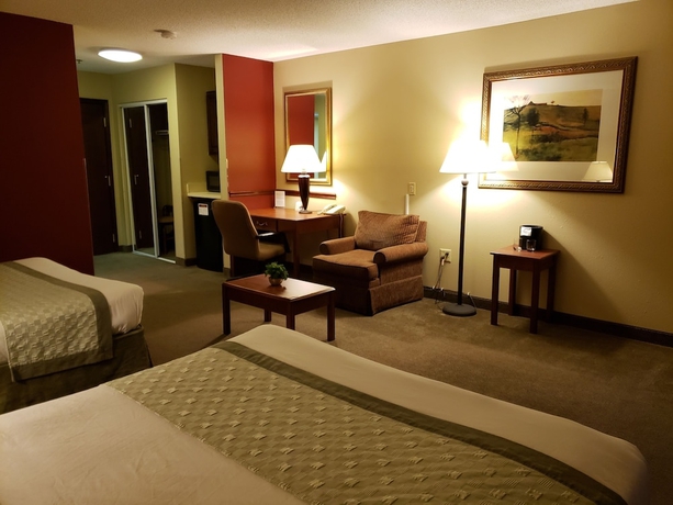 Imagen de la habitación del Hotel Wichita West Inn and Suites. Foto 9