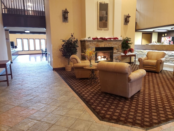 Imagen de los interiores del Hotel Wichita West Inn and Suites. Foto 15