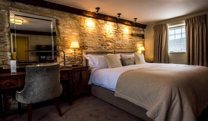 Imagen de la habitación del Hotel Widbrook Grange. Foto 14
