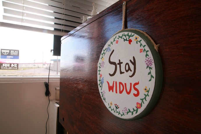 Imagen de los interiores del Hotel Widus Inn. Foto 15