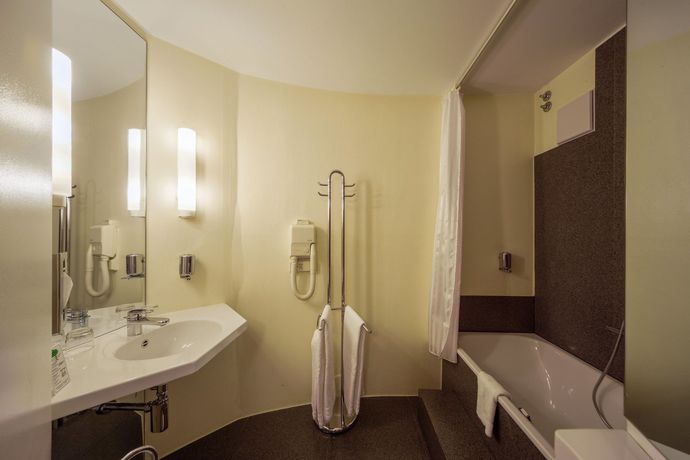 Imagen de los interiores del Hotel Wiehberg. Foto 9