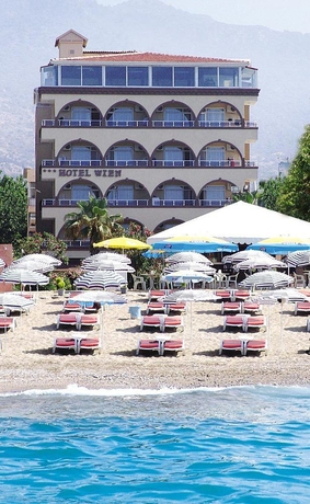 Imagen de los exteriores del Hotel Wien Star. Foto 6