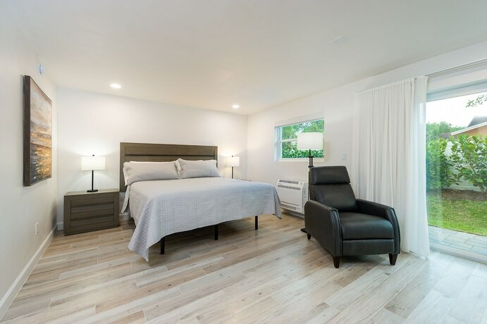Imagen de la habitación del Hotel Wiggins Pass Chalet. Foto 19