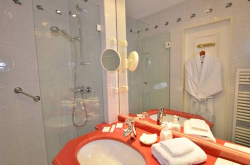 Imagen de la habitación del Hotel Wiking Sylt. Foto 3