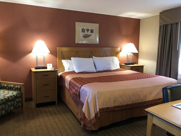 Imagen de la habitación del Hotel Wilbraham Inn. Foto 15