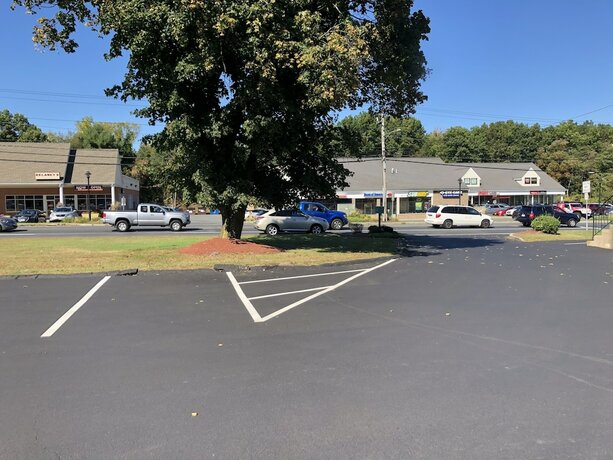 Imagen de la habitación del Hotel Wilbraham Inn. Foto 18