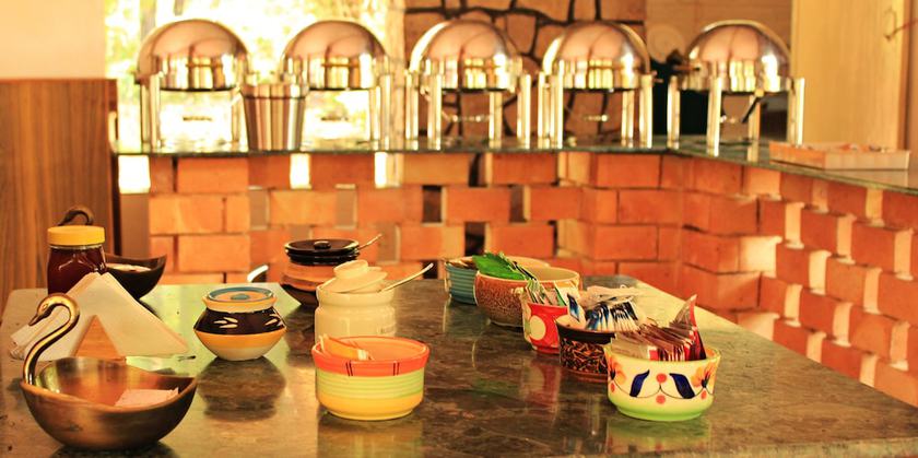 Imagen del bar/restaurante del Hotel Wild Chalet Resort. Foto 2