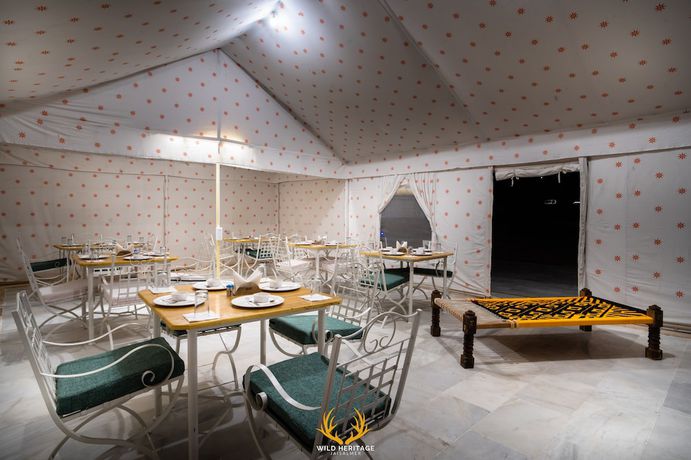 Imagen del bar/restaurante del Hotel Wild Heritage Desert Camp Jaisalmer. Foto 8