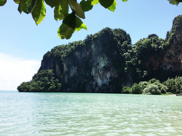 Imagen de los exteriores del Hotel Wild Orchid Krabi By Villa Cha Cha. Foto 3