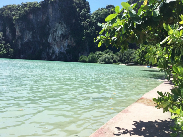 Imagen de los exteriores del Hotel Wild Orchid Krabi By Villa Cha Cha. Foto 10