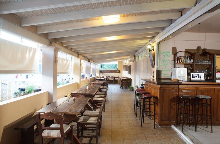 Imagen del bar/restaurante del Hotel Wilde Rose, Corfu. Foto 3