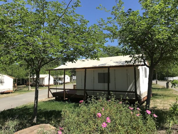 Imagen de la habitación del Hotel Wildhaven Sonoma Glamping. Foto 15