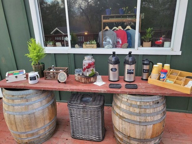 Imagen general del Hotel Wildhaven Sonoma Glamping. Foto 10