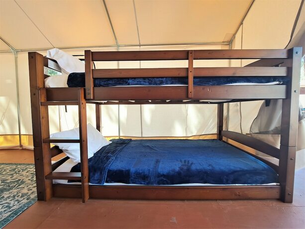 Imagen de la habitación del Hotel Wildhaven Yosemite. Foto 11