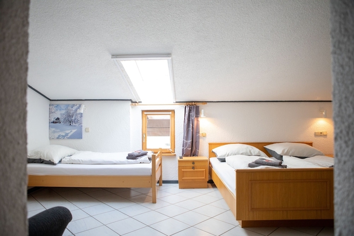 Imagen de la habitación del Hotel Wildrose. Foto 7