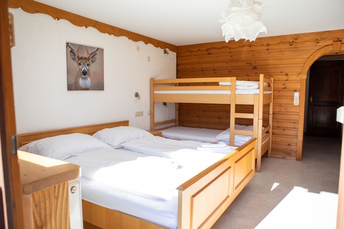 Imagen de la habitación del Hotel Wildrose. Foto 12