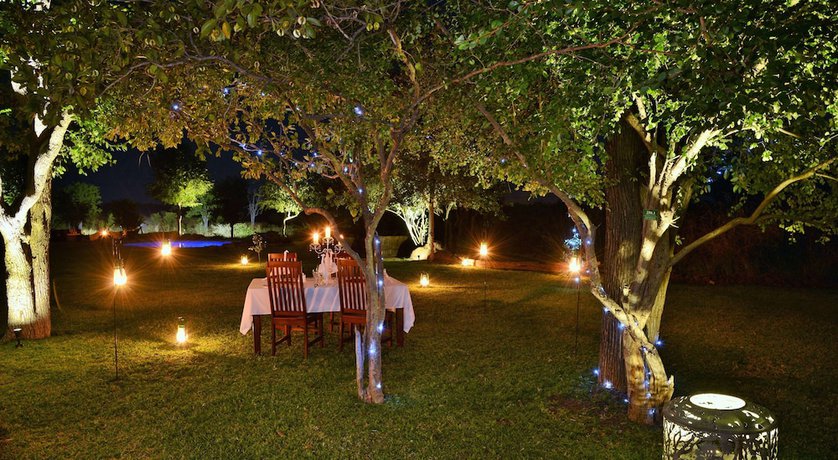 Imagen del bar/restaurante del Hotel Wildtrack Safaris Eco Lodge. Foto 4