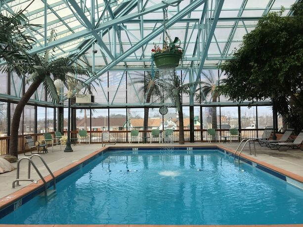 Imagen general del Hotel Wildwood Inn Tropical Dome And Theme Suites. Foto 8