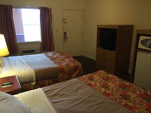 Imagen de la habitación del Hotel Wildwood Inn Tropical Dome And Theme Suites. Foto 19