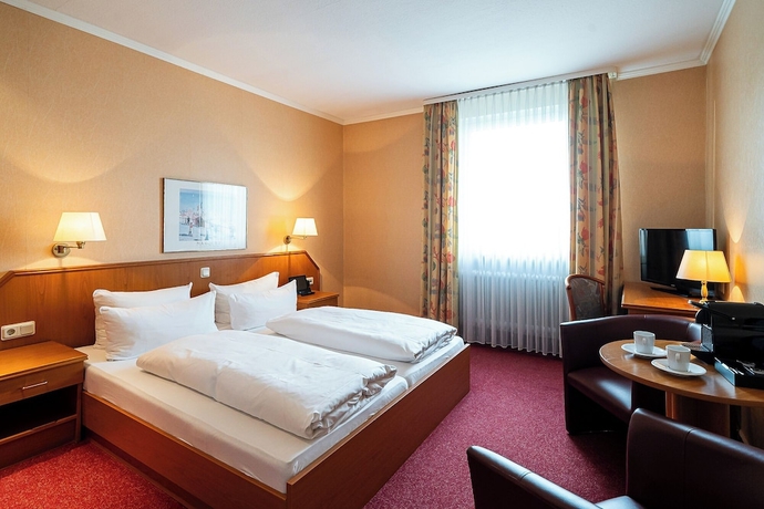 Imagen de la habitación del Hotel Wilhelms Haven. Foto 2