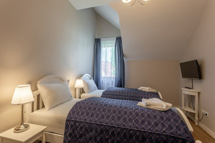 Imagen general del Hotel Willa 4 Pory Roku Uznam. Foto 4