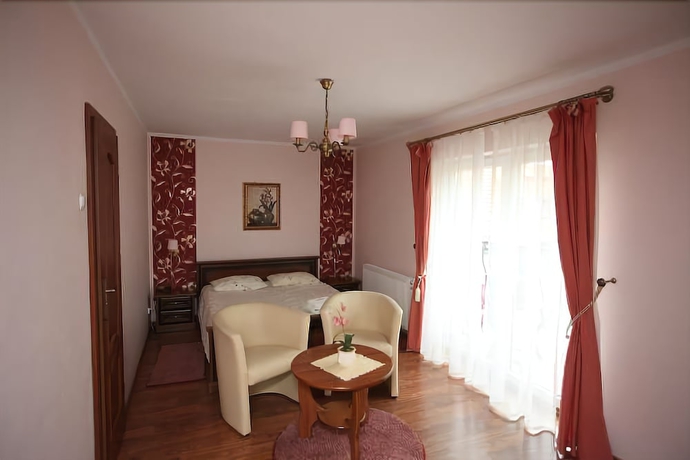 Imagen de la habitación del Hotel Willa Atena. Foto 11
