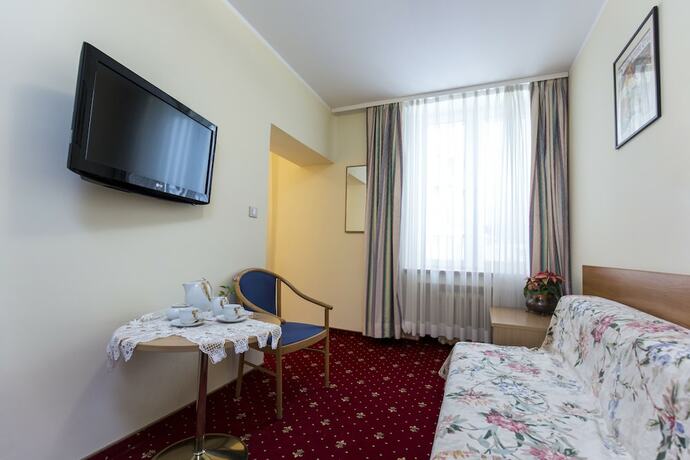 Imagen de la habitación del Hotel Willa Carlton. Foto 13